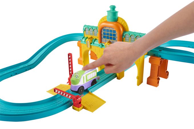 CHUGGINGTON: паровозик Коко на батарейках